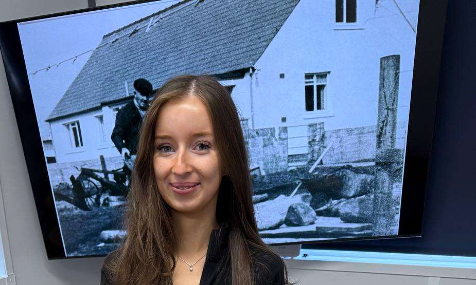 news story illustration